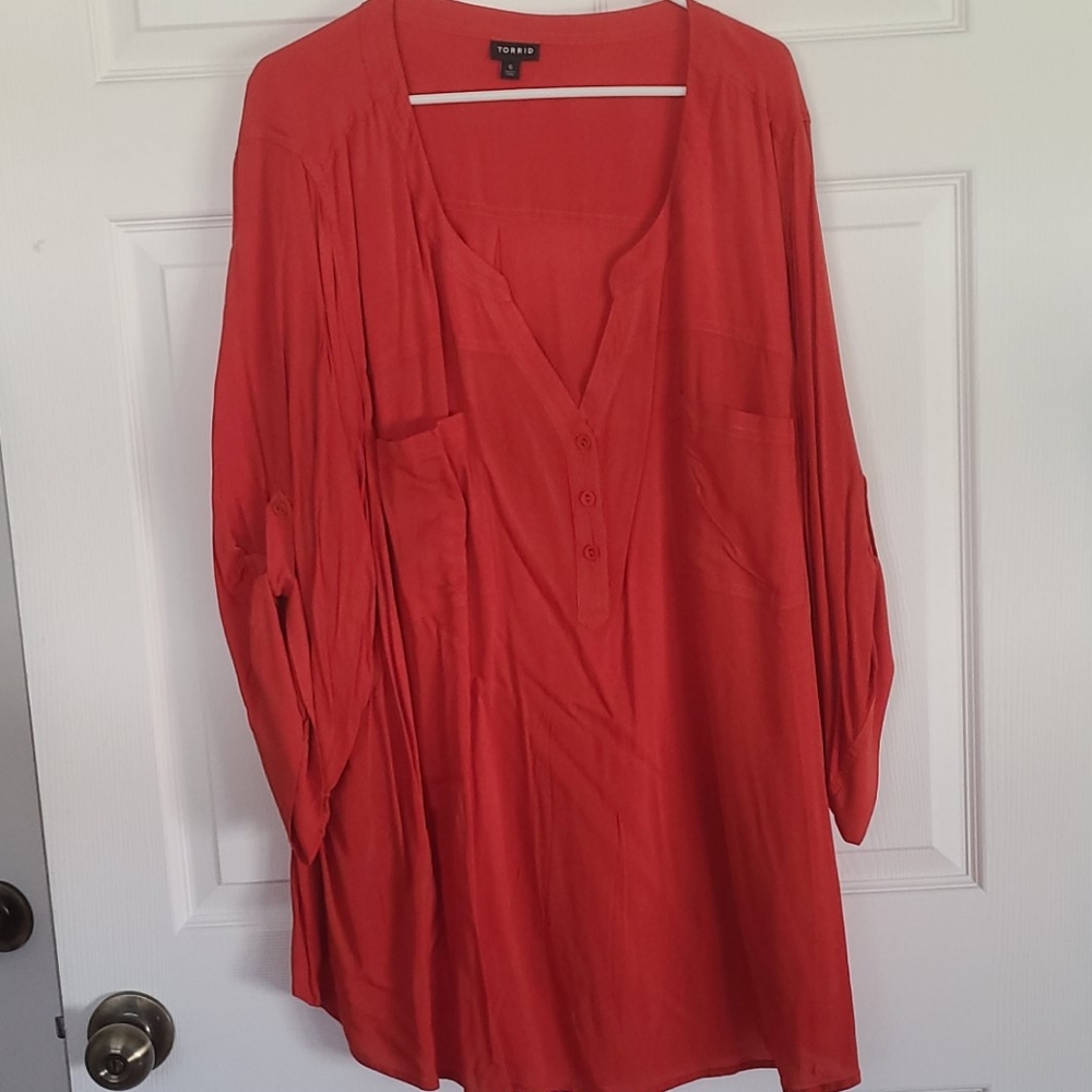 TORRID Blood Orange 3/4 Sleeve Top